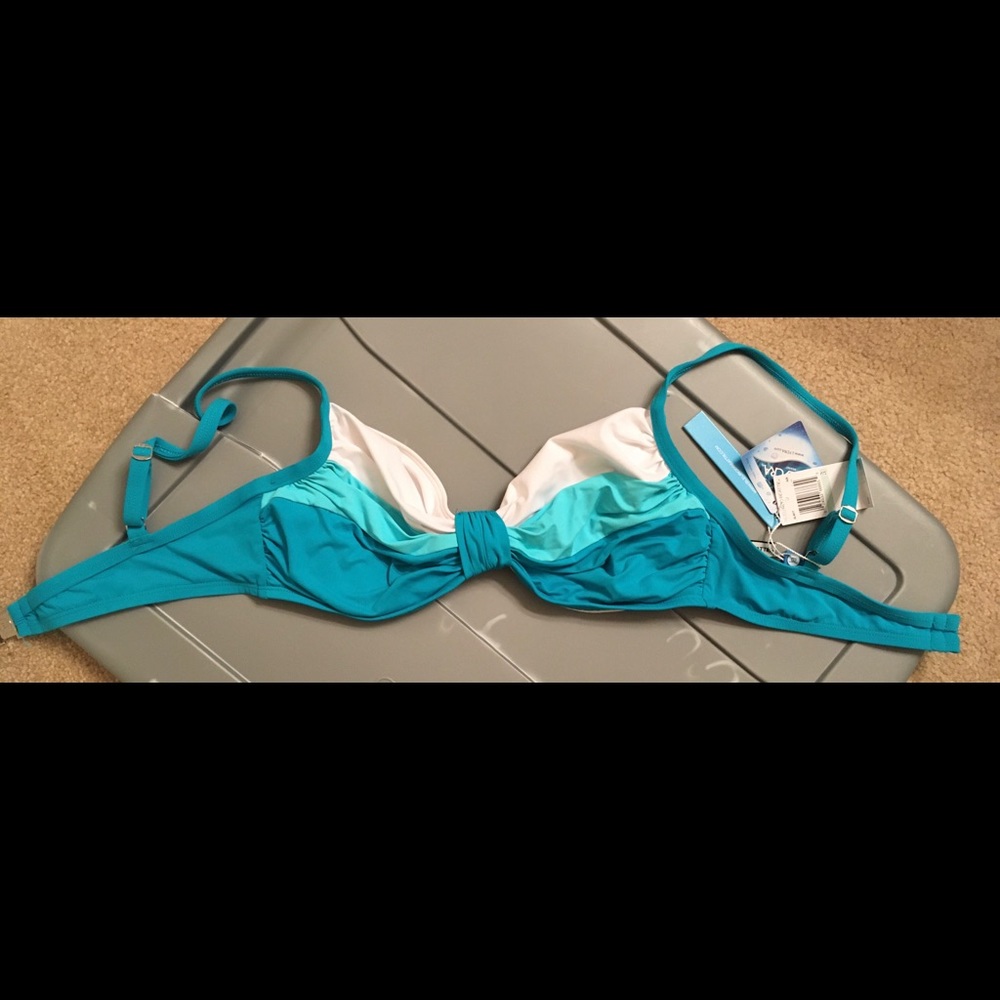 NWT Bleu Rod Beattie Bikini Top Swim Blue 8